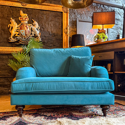 Darcey in Trinity Velvet