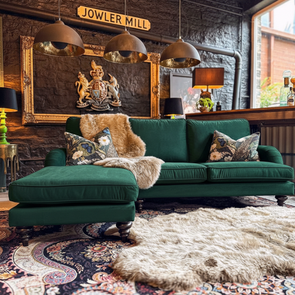 Darcey in Trinity Velvet