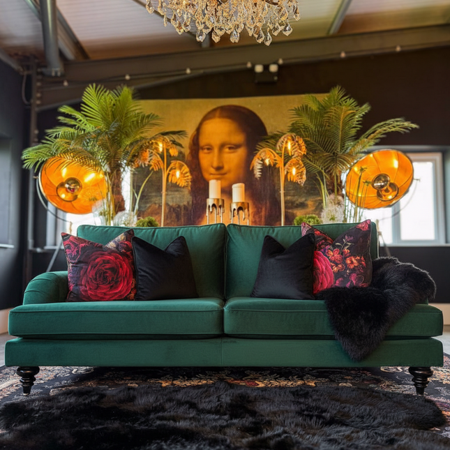 Darcey in Trinity Velvet