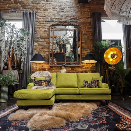 Darcey in Trinity Velvet