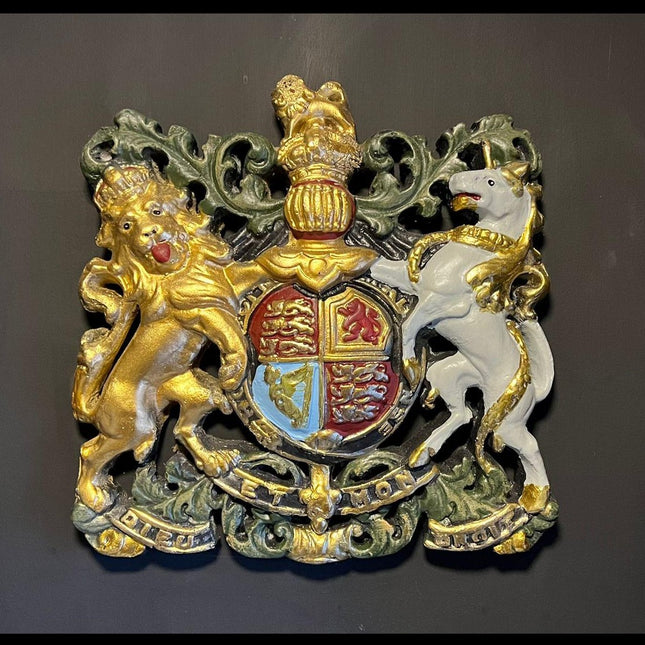 Decor Coat of Arms Medium