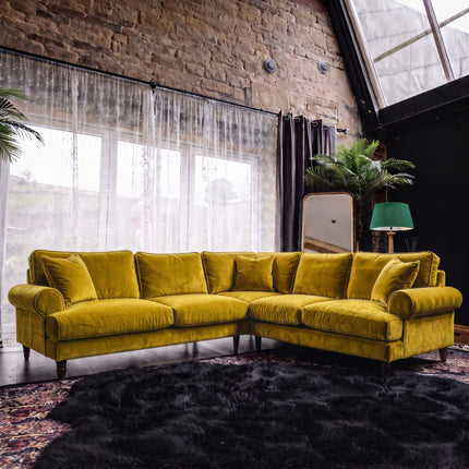 Dopamine in Opulence Velvet