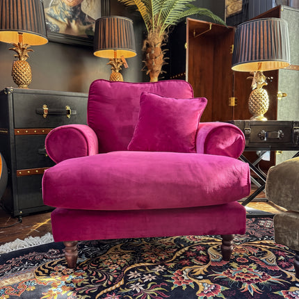 Dopamine Armchair in Opulence Velvet