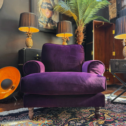 Dopamine in Opulence Velvet