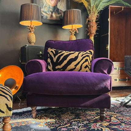 Dopamine in Opulence Velvet