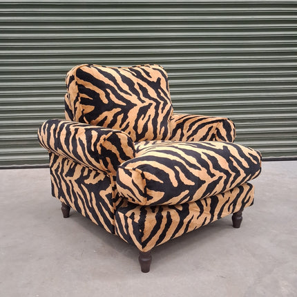 Dopamine Armchair in Zebra Gold Velvet - Ex Display
