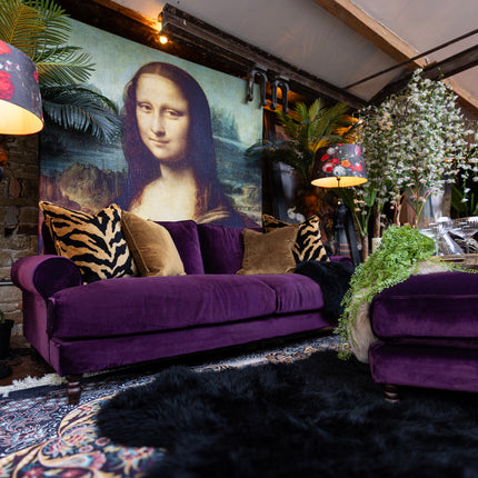 Dopamine in Opulence Velvet