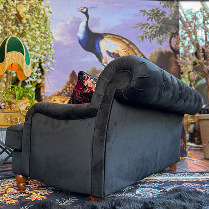 Eaton Chesterfield in Plush Velvet