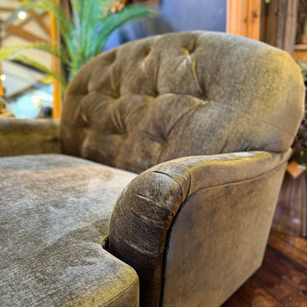 Lottie Sofa in Derwent Velvet