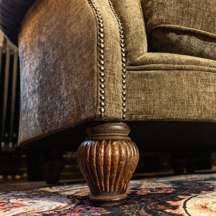 Fairfax in Eddy Velvet