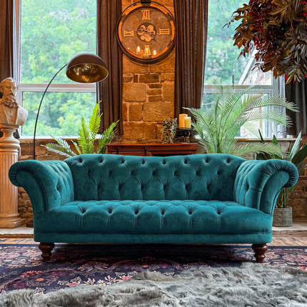 Oskar Chesterfield in Velvet