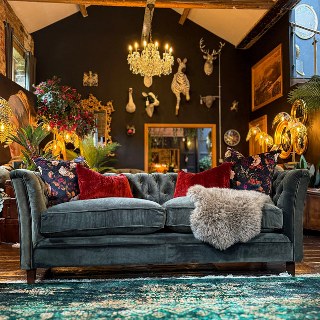 Granby Chesterfield Sofa in Opulence Velvet