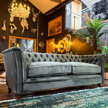 Granby Chesterfield Sofa in Opulence Velvet
