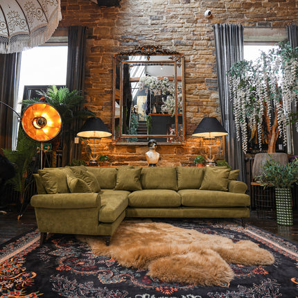 Hartington in Richmond Velvet