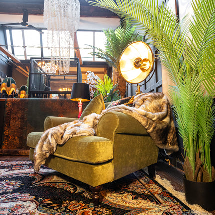 Hartington in Richmond Velvet