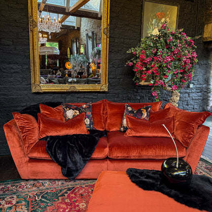 Haven in Opulence Velvet