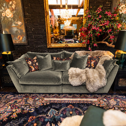 Haven in Opulence Velvet