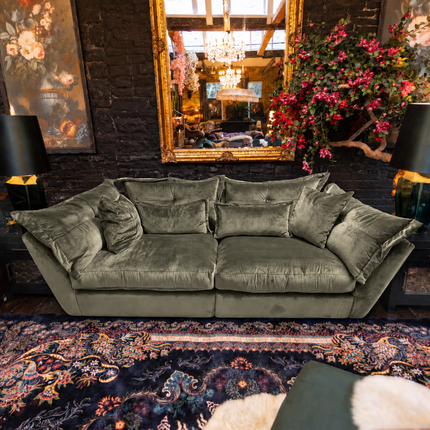 Haven in Opulence Velvet