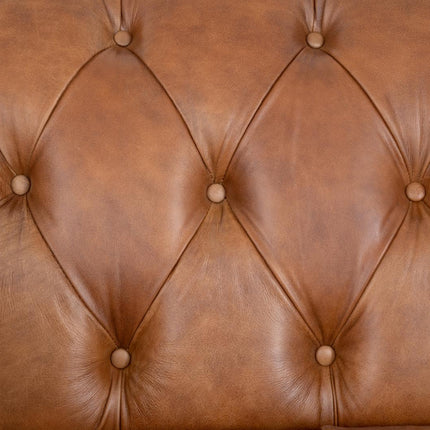 Oskar Italia Chesterfield in Arena Leather