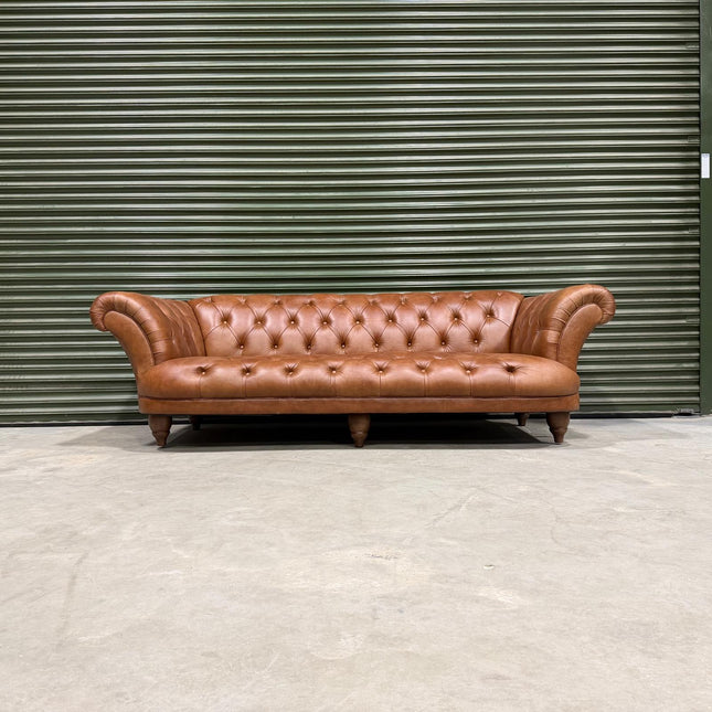 Oskar Italia 4 Seater Chesterfield Sofa in Brandy Leather- Factory Seconds