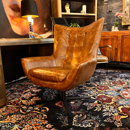 Austin Egg Chair in Leather