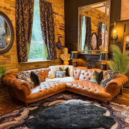 Oskar Italia Chesterfield in Arena Leather