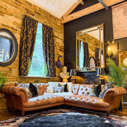 Oskar Italia Chesterfield in Arena Leather