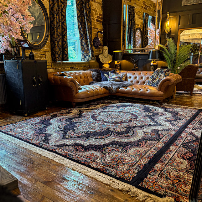 Rug Vintage Black (Various Sizes)