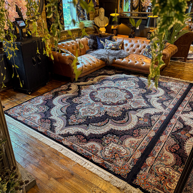 Rug Vintage Black (Various Sizes)