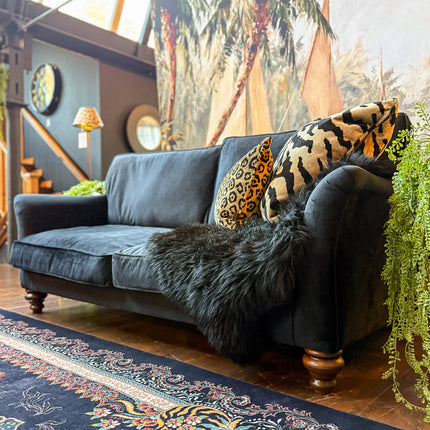 Bugsby in Plush Velvet