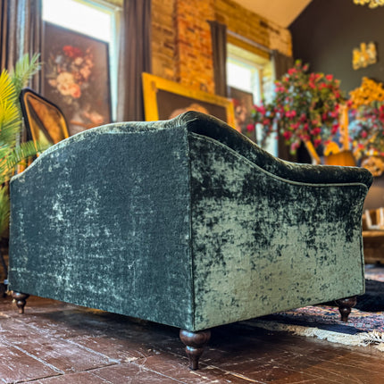 Lamour by Spink & Edgar in Orchid Velvet