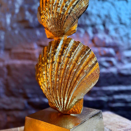 Gold Seashell Table Lamp