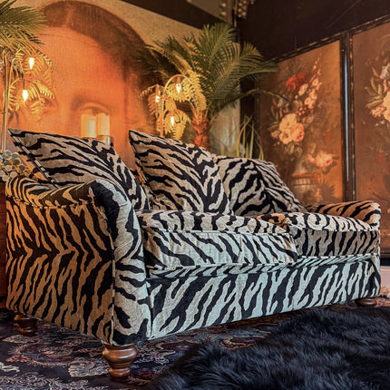 Bugsby in Animal Print