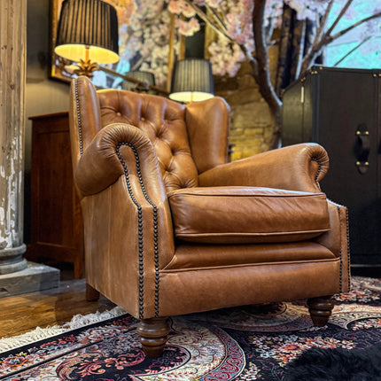 Oskar Chesterfield Armchairs in Leather