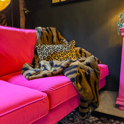 Throw Double Sided Faux Fur in Zebra