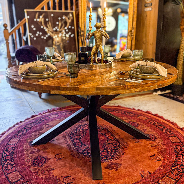 Dining Table Industrial Round (Various Sizes)
