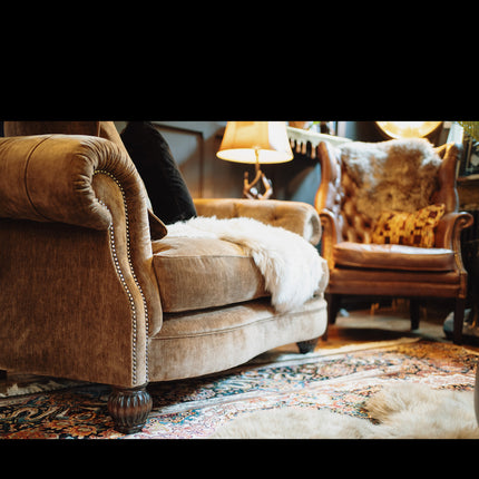 Knightsbridge Tetrad Snuggler Sofa in Vintage Cinnamon