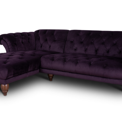 Oskar Italia Chesterfield in Plush Velvet