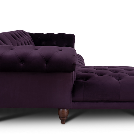 Oskar Italia Chesterfield in Plush Velvet
