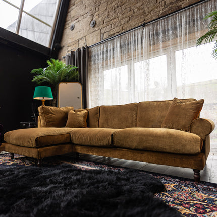 Dopamine in Opulence Velvet