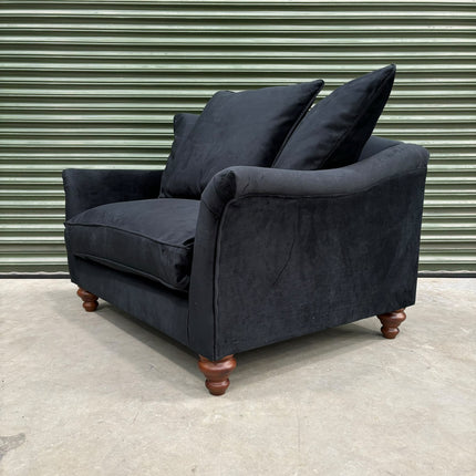 Bugsby Loveseat Snuggler in Plush Ebony - Factory Seconds