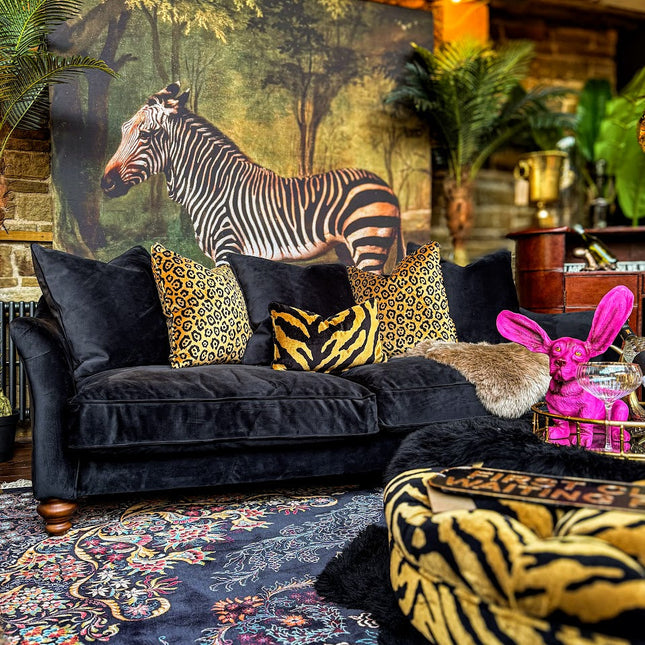 Bugsby Sofa in Plush Velvet