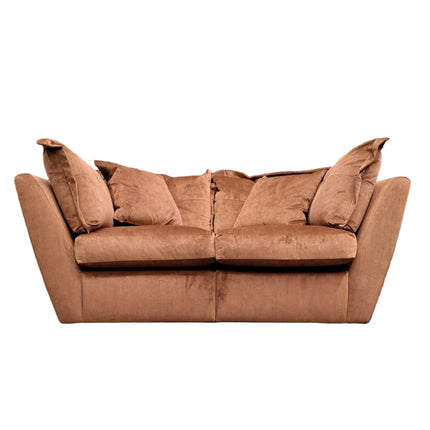 Marnie in Duke Velvet – Vintage Sofa