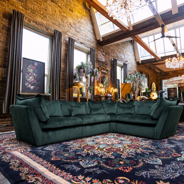 Marnie 3 Corner 2 in Duke Bottle Green Velvet- Ex Display