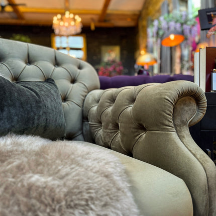Mayfair in Plush Velvet