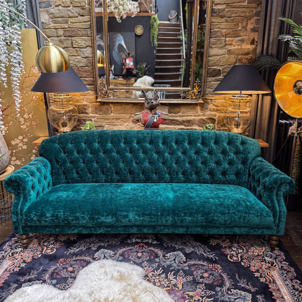 Mayfair in Sunshine Turquoise Velvet 