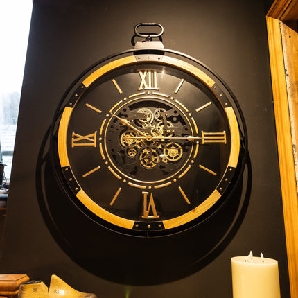 Moving Gears Clock with Cogs