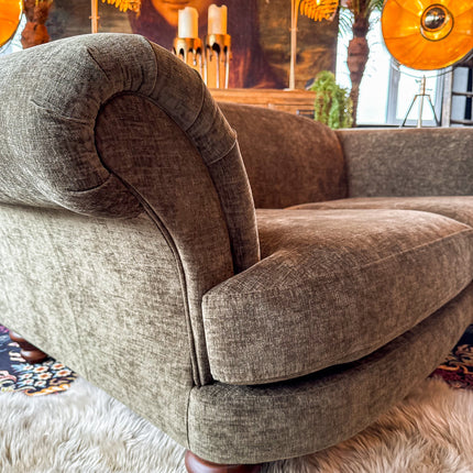 Oliver in Eddy Velvet