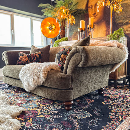 Oliver in Eddy Velvet