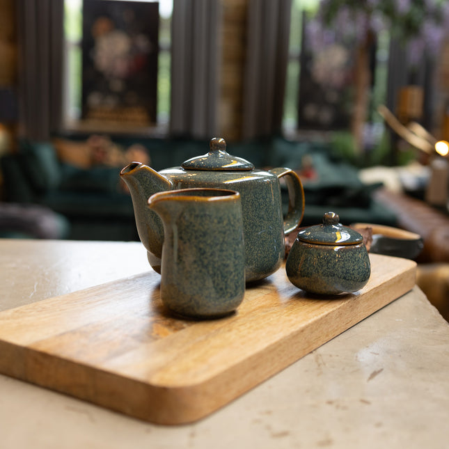 Obsidian Porcelain Tea Set